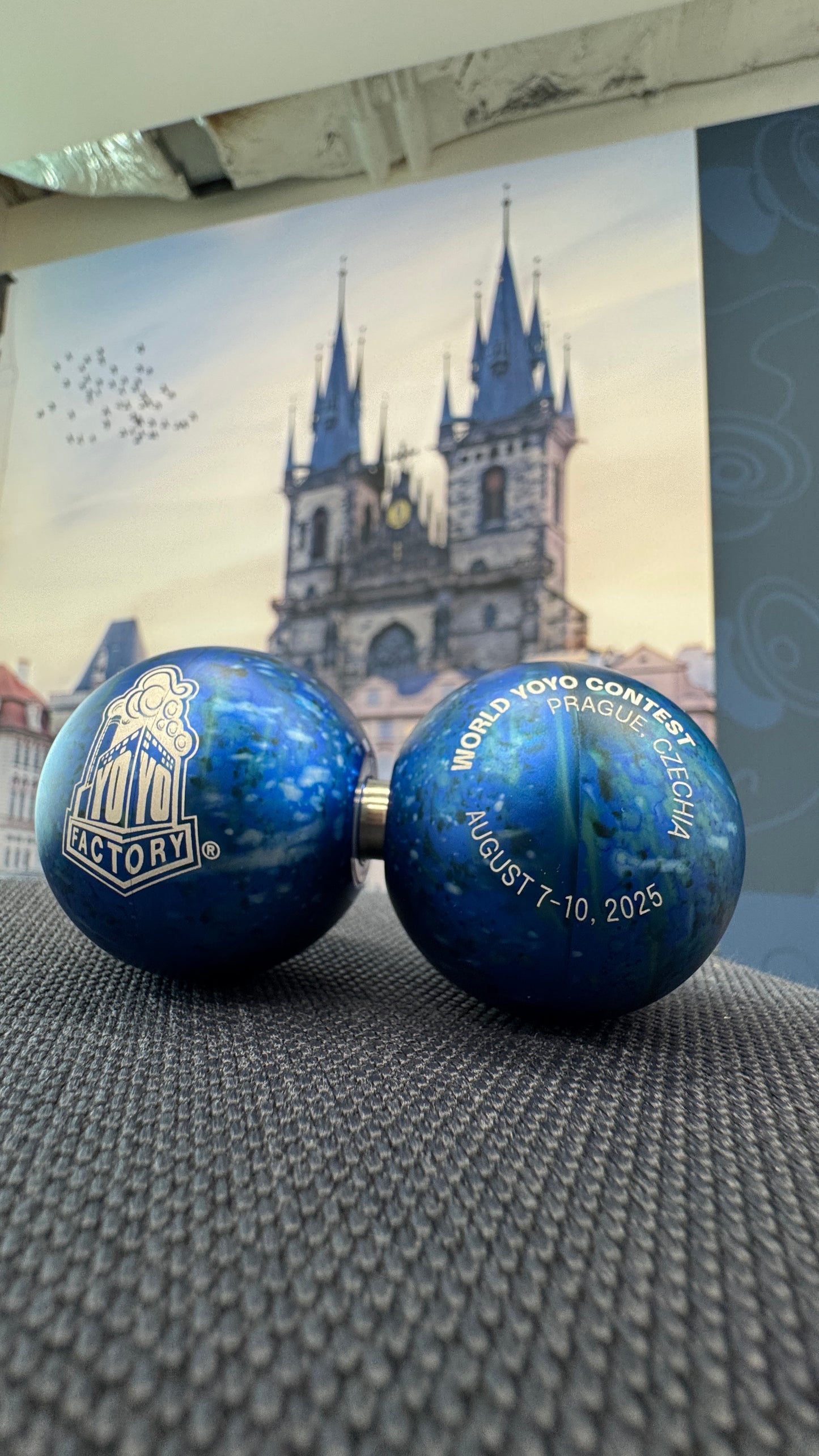 BALLS YoYo WYYC Prague