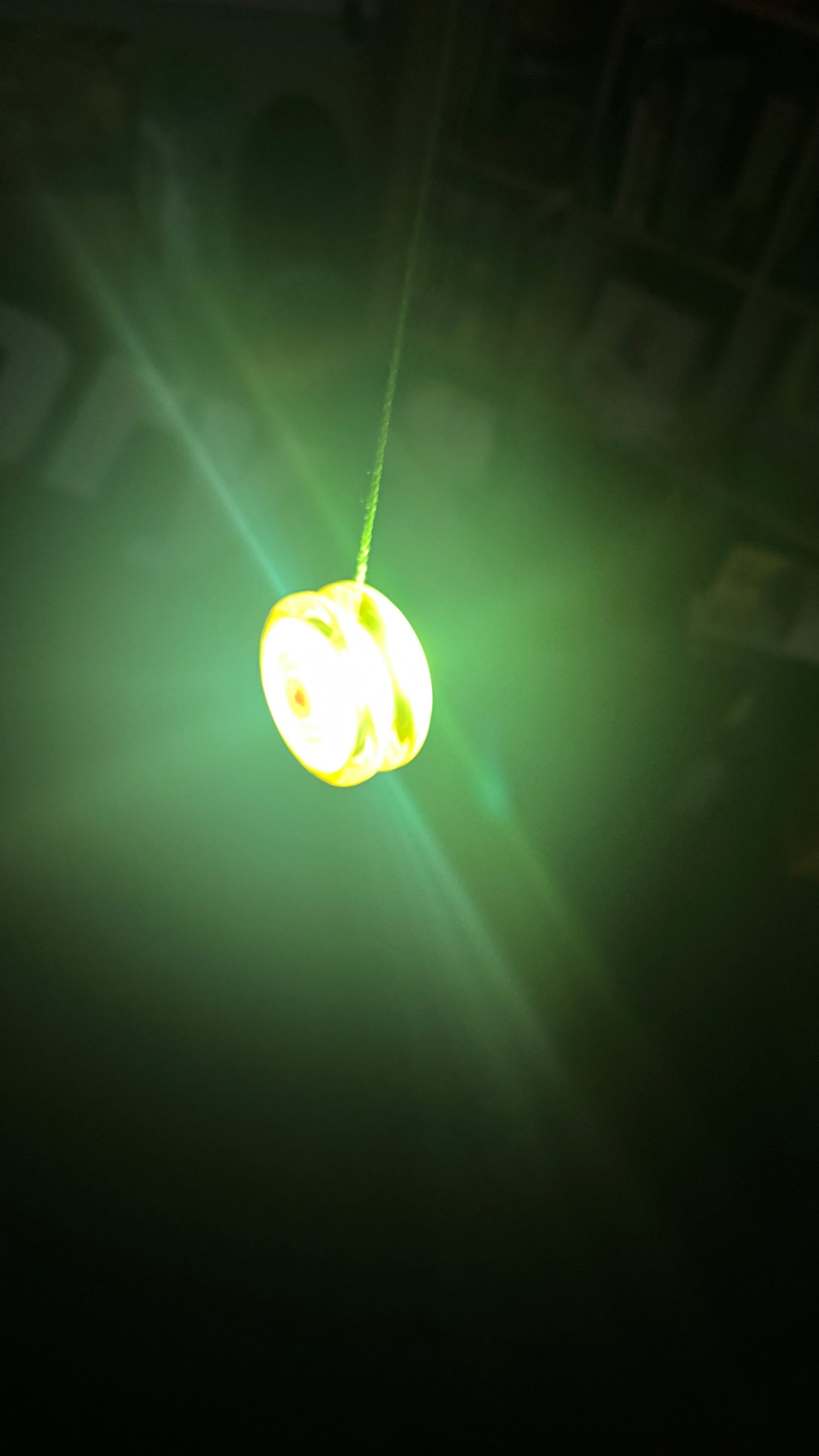 LED Loop 720 YoYo glowing