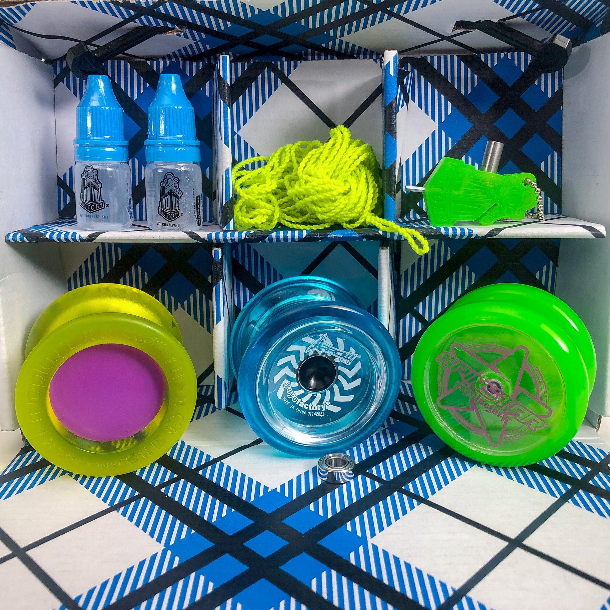 Beginner to PRO Yoyo Set inside of the box