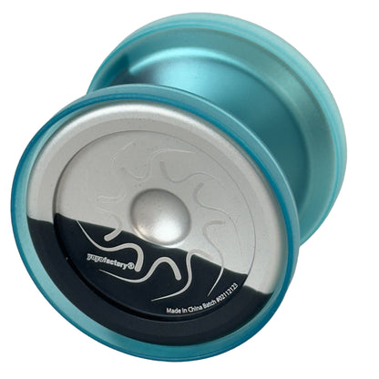 silver black fade, bluish caps 